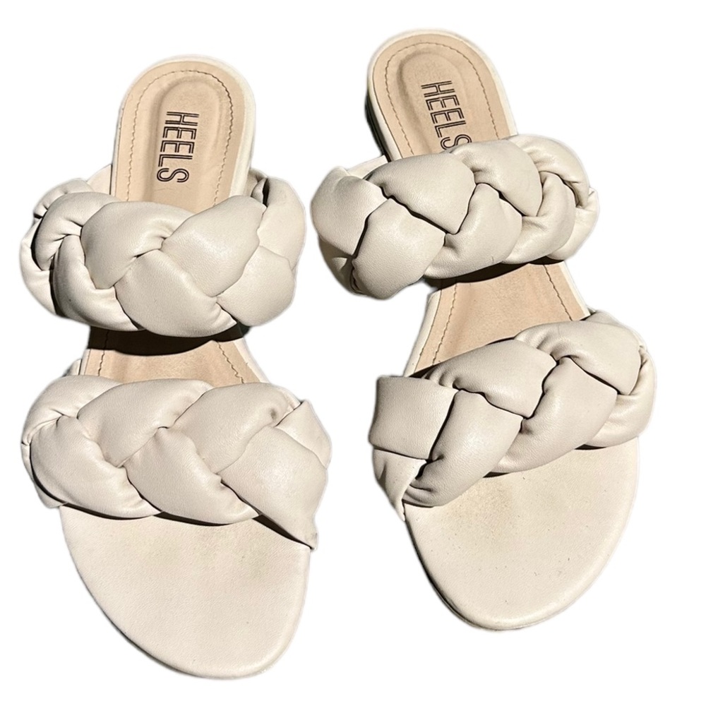 HEELS SLIDES